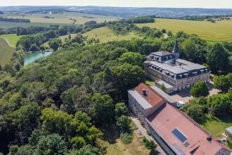 BWK-Internat-Freibad-Kaimberg-900x600